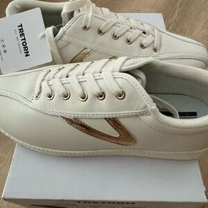 Classic Summer Kicks, Trentorn elected casual leather sneakers